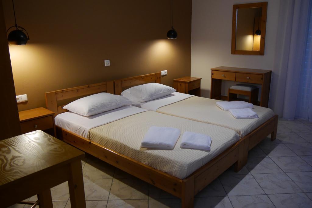 Hanna'S Apartments Палиохора Екстериор снимка