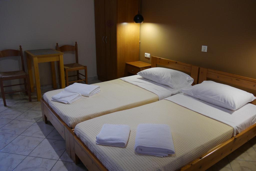 Hanna'S Apartments Палиохора Екстериор снимка